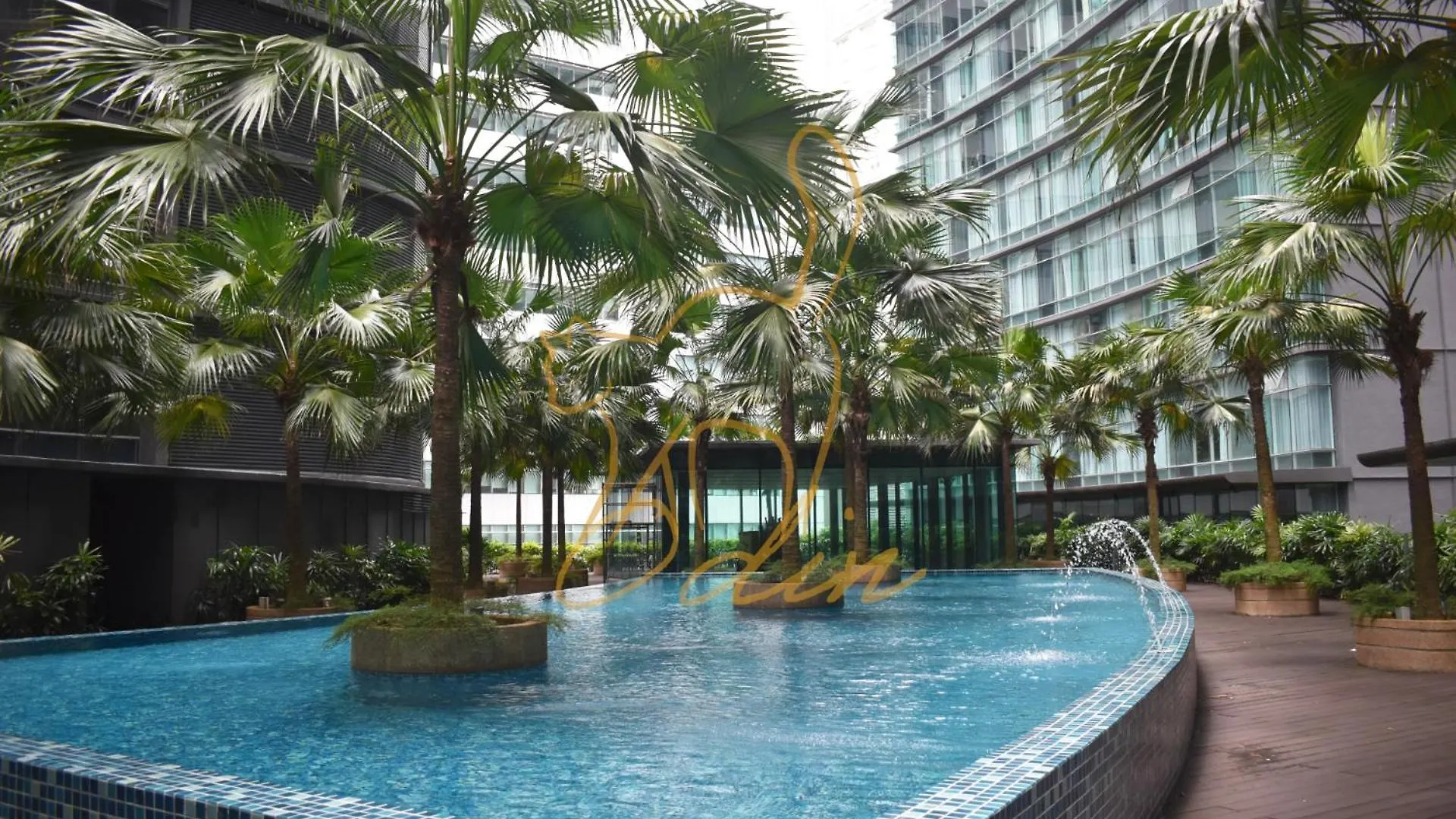Klcc Skysuites With Private Balcony And Terrace의 연락처